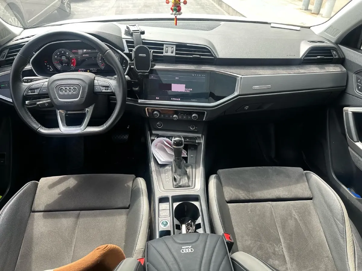 2022 Audi Q3 1.4T 150HP L4 7DCT,autocango,china used car exporter,china ev exporter,chinese used car exporter,chinese used ev exporter
