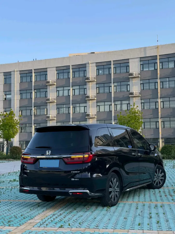 2024 Honda Odyssey 2.0L 146HP L4 E-CVT Hybrid,autocango,china used car exporter,china ev exporter,chinese used car exporter,chinese used ev exporter