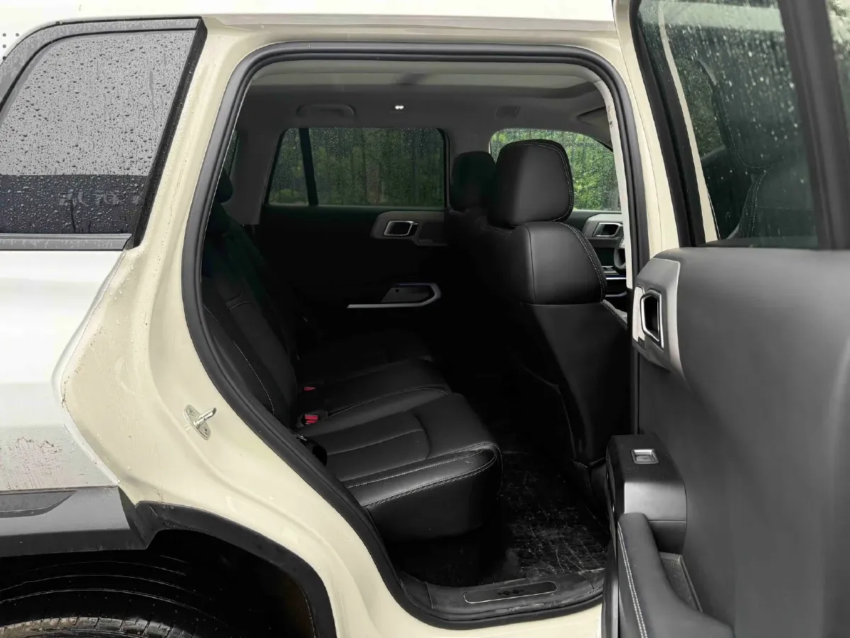 2025 FangChengBao Tai 3 BEV,autocango,china used car exporter,china ev exporter,chinese used car exporter,chinese used ev exporter