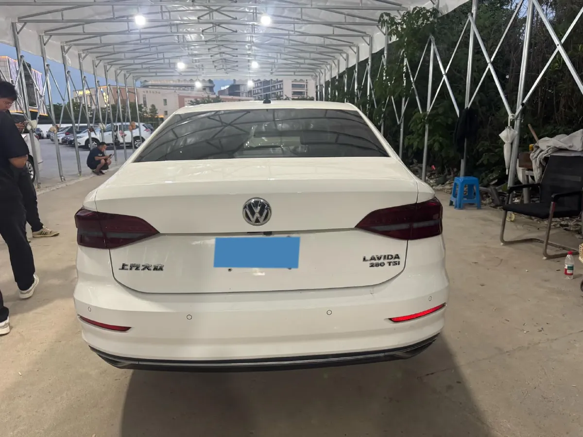 2018 Skoda Karoq 1.4T 150HP L4 7DCT,autocango,china used car exporter,china ev exporter,chinese used car exporter,chinese used ev exporter