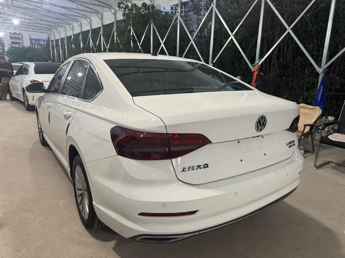 2018 Skoda Karoq 1.4T 150HP L4 7DCT,autocango,china used car exporter,china ev exporter,chinese used car exporter,chinese used ev exporter