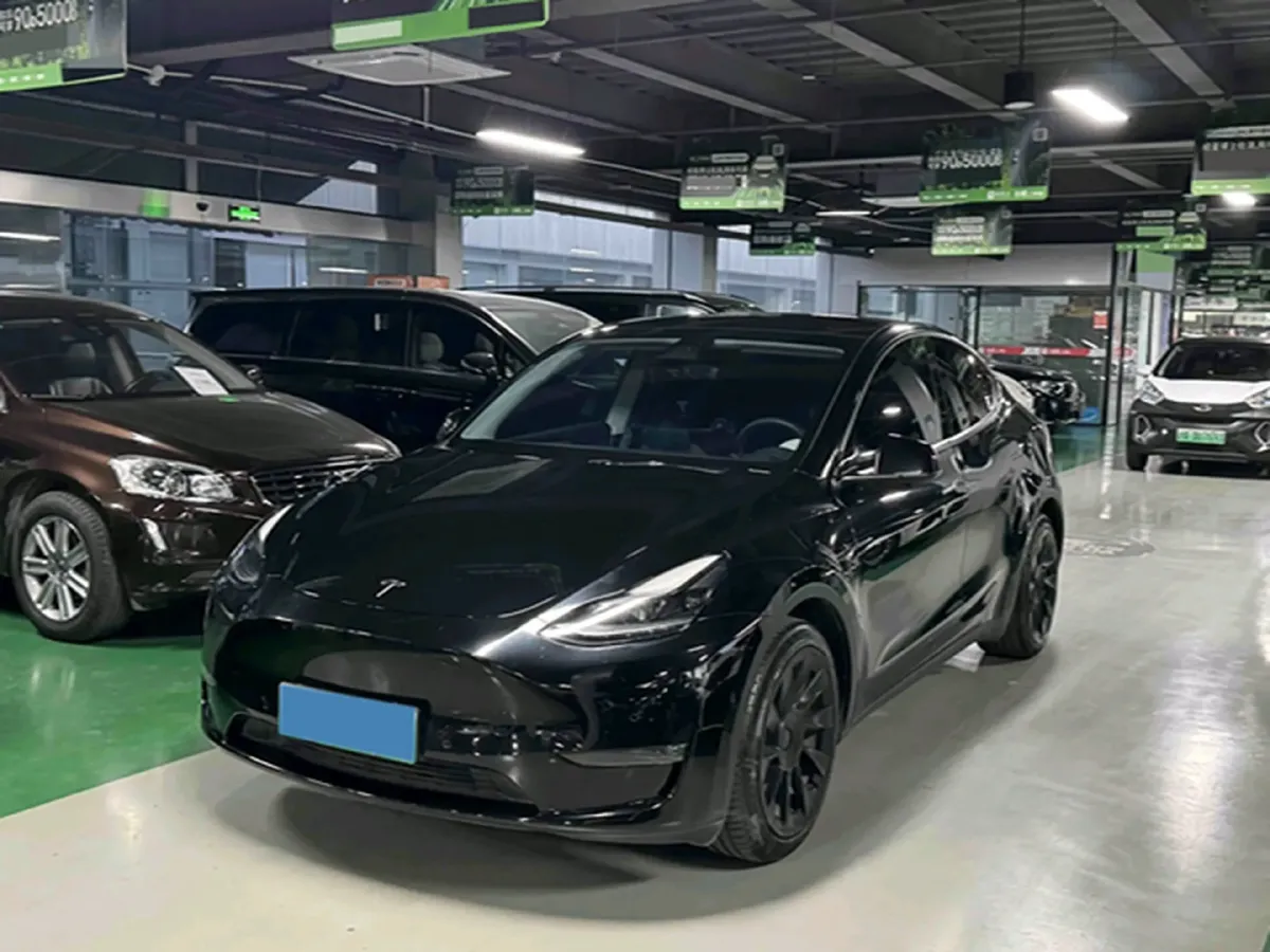 2021 MINI COUNTRYMAN 1.5T 136HP L3 8AT,autocango,china used car exporter,china ev exporter,chinese used car exporter,chinese used ev exporter