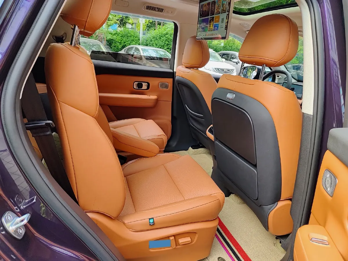 2024 Leapmotor C16 1.5L 95HP L4 REEV 28.4KWH,autocango,china used car exporter,china ev exporter,chinese used car exporter,chinese used ev exporter