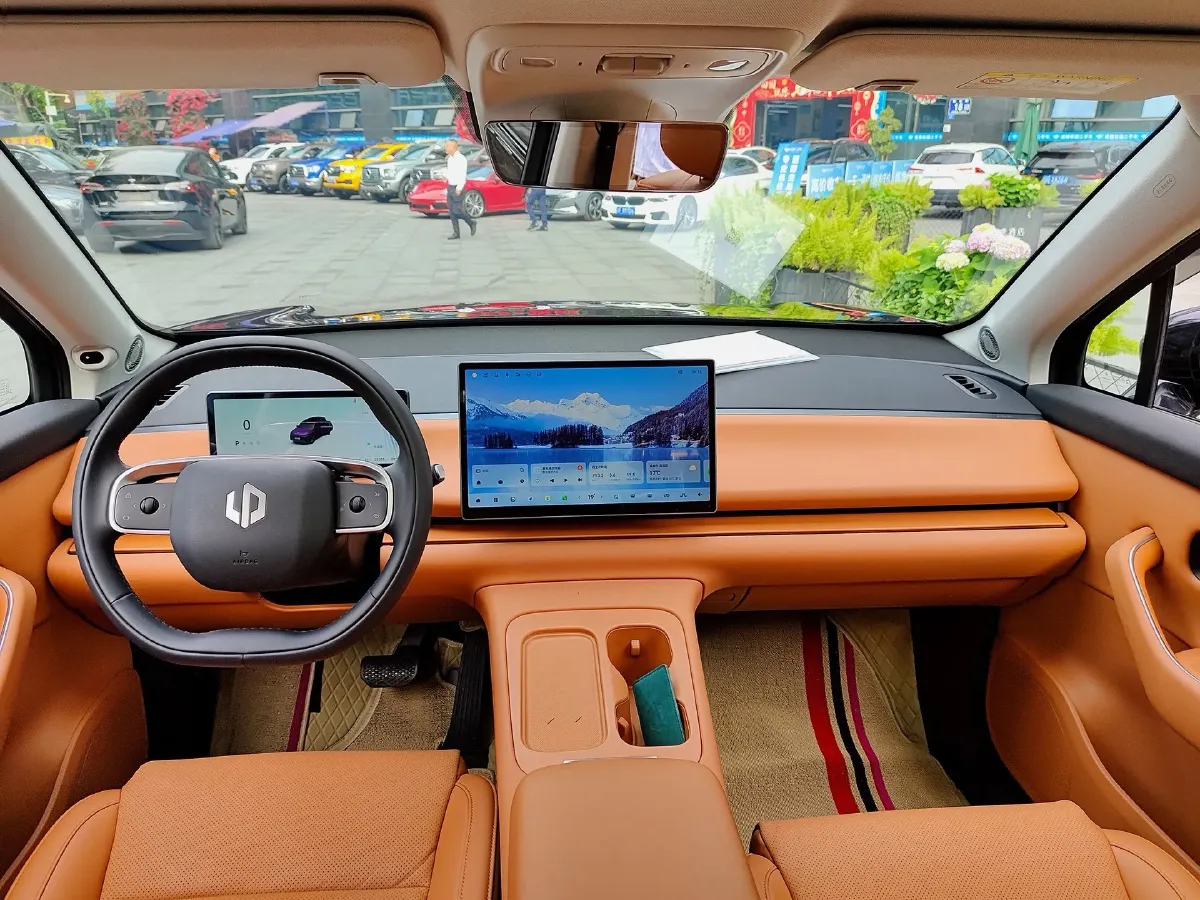 2024 Leapmotor C16 1.5L 95HP L4 REEV 28.4KWH,autocango,china used car exporter,china ev exporter,chinese used car exporter,chinese used ev exporter