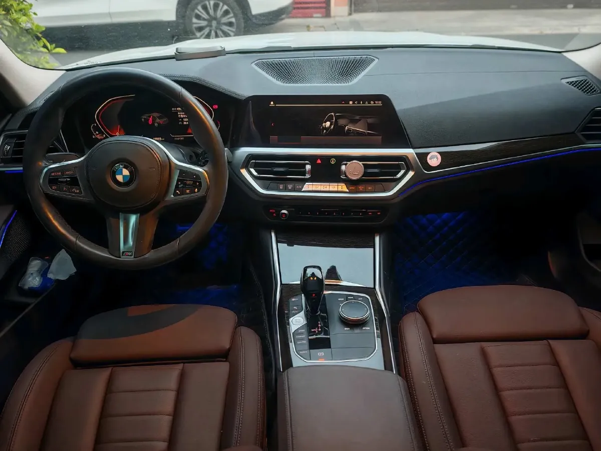2021 BMW 3 Series 2.0T 184HP L4 8AT,autocango,china used car exporter,china ev exporter,chinese used car exporter,chinese used ev exporter