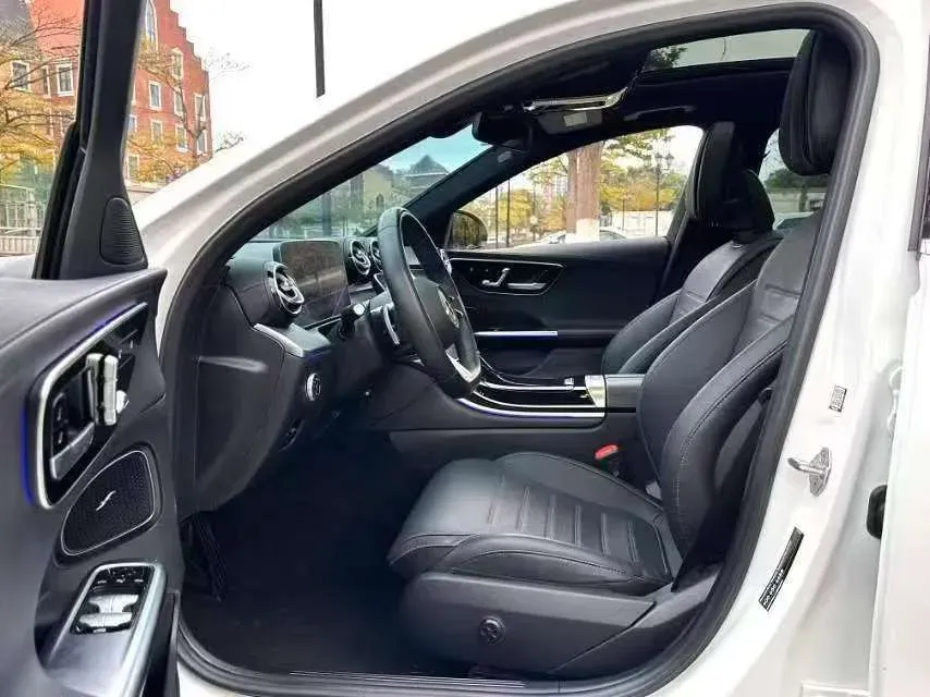 2023 Mercedes-Benz C Class 1.5T 204HP L4 9AT,autocango,china used car exporter,china ev exporter,chinese used car exporter,chinese used ev exporter