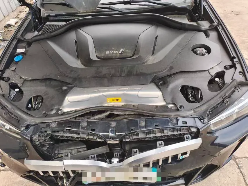 2024 BMW iX3 BEV 80KWH,autocango,china used car exporter,china ev exporter,chinese used car exporter,chinese used ev exporter