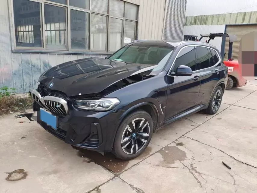 2024 BMW iX3 BEV 80KWH,autocango,china used car exporter,china ev exporter,chinese used car exporter,chinese used ev exporter