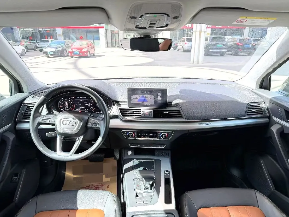 2020 Audi Q5L 2.0T 252HP L4 7DCT,autocango,china used car exporter,china ev exporter,chinese used car exporter,chinese used ev exporter
