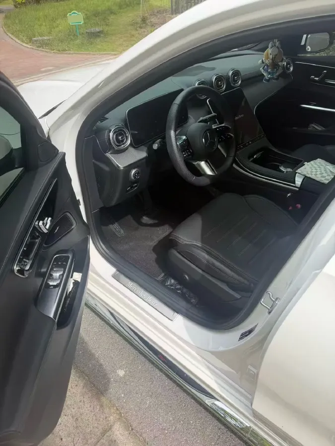2023 Mercedes-Benz C Class 1.5T 204HP L4 9AT,autocango,china used car exporter,china ev exporter,chinese used car exporter,chinese used ev exporter
