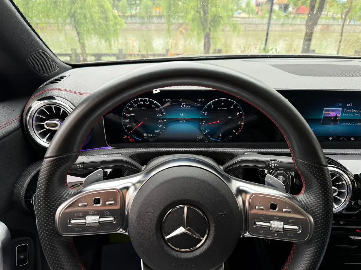 2020 Mercedes-Benz CLA Class 1.3T 163HP L4 7DCT,autocango,china used car exporter,china ev exporter,chinese used car exporter,chinese used ev exporter