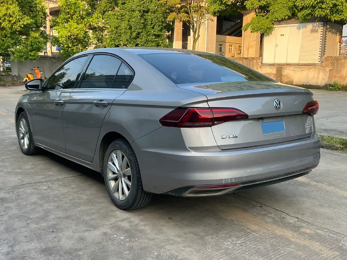 2019 Bestune T77 1.2T 143HP L4 7DCT,autocango,china used car exporter,china ev exporter,chinese used car exporter,chinese used ev exporter