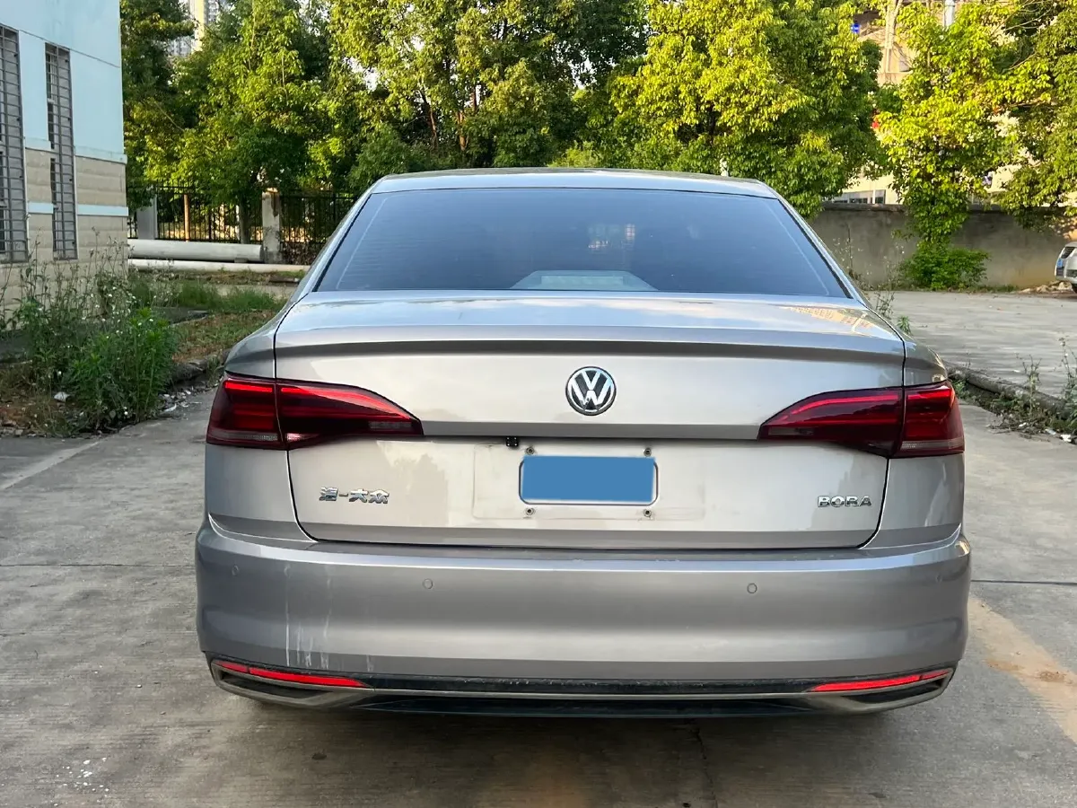 2019 Bestune T77 1.2T 143HP L4 7DCT,autocango,china used car exporter,china ev exporter,chinese used car exporter,chinese used ev exporter