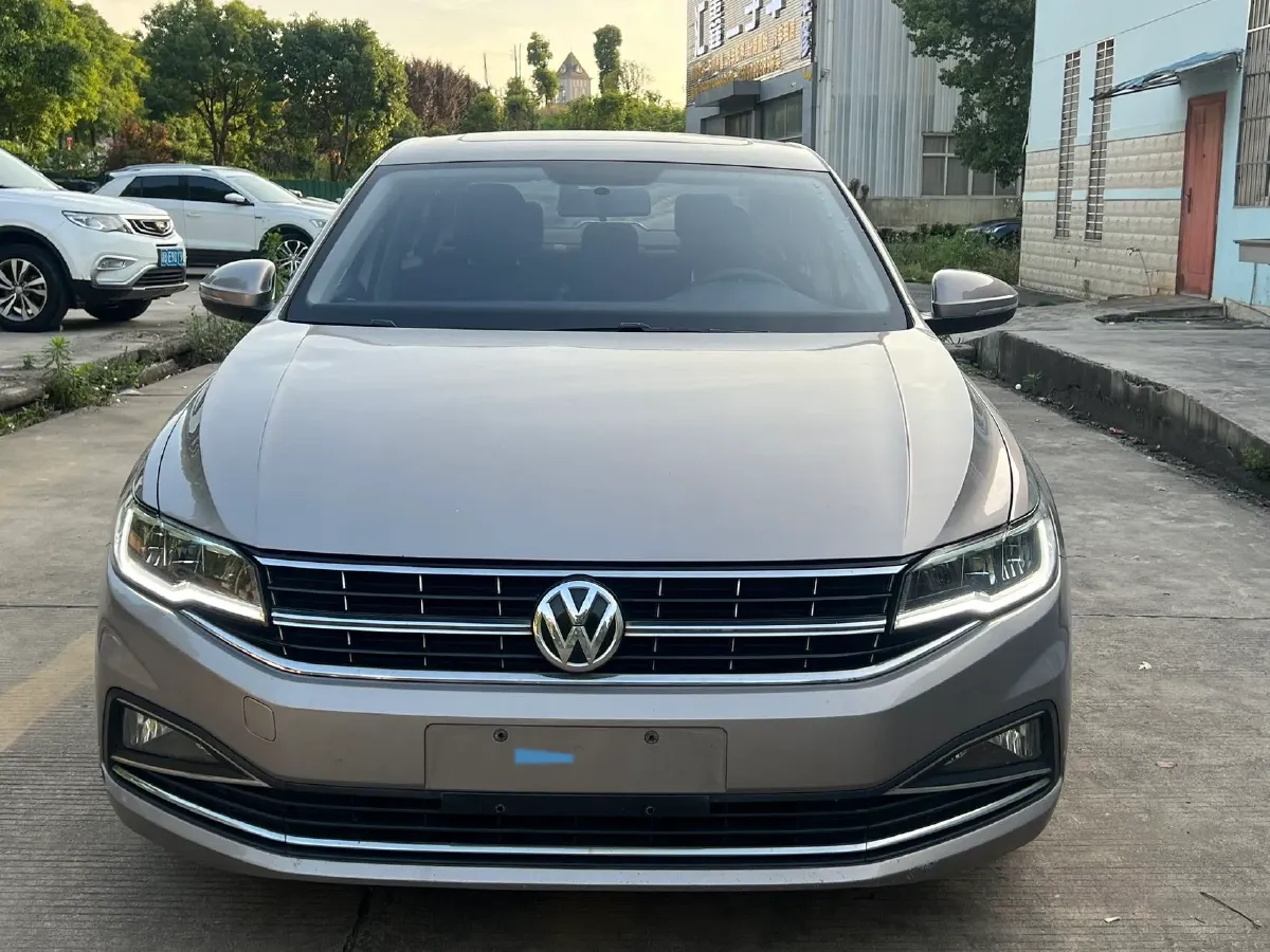 2019 Bestune T77 1.2T 143HP L4 7DCT,autocango,china used car exporter,china ev exporter,chinese used car exporter,chinese used ev exporter