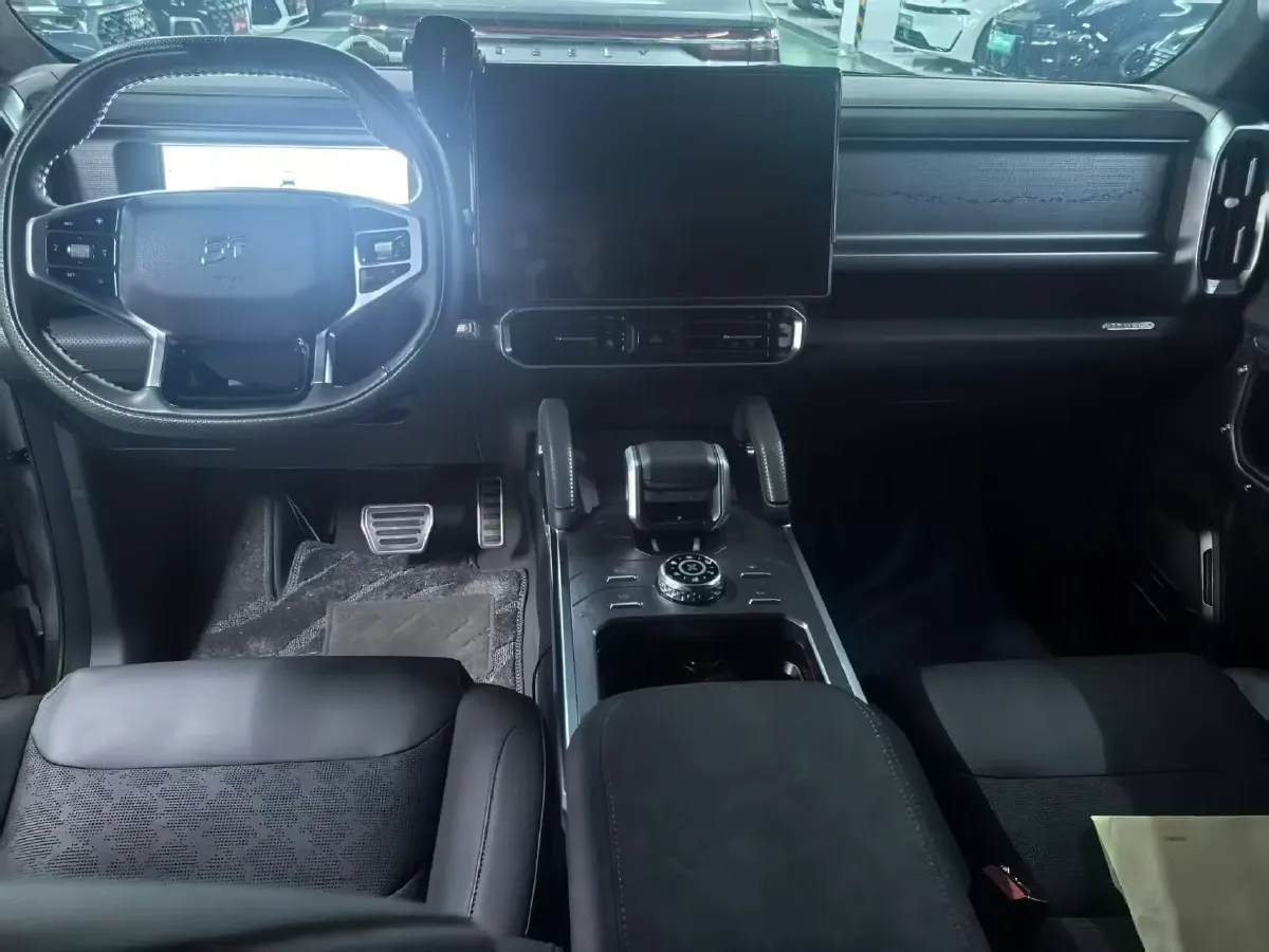 2023 Jetour Traveller 2.0T 254HP L4 7DCT,autocango,china used car exporter,china ev exporter,chinese used car exporter,chinese used ev exporter