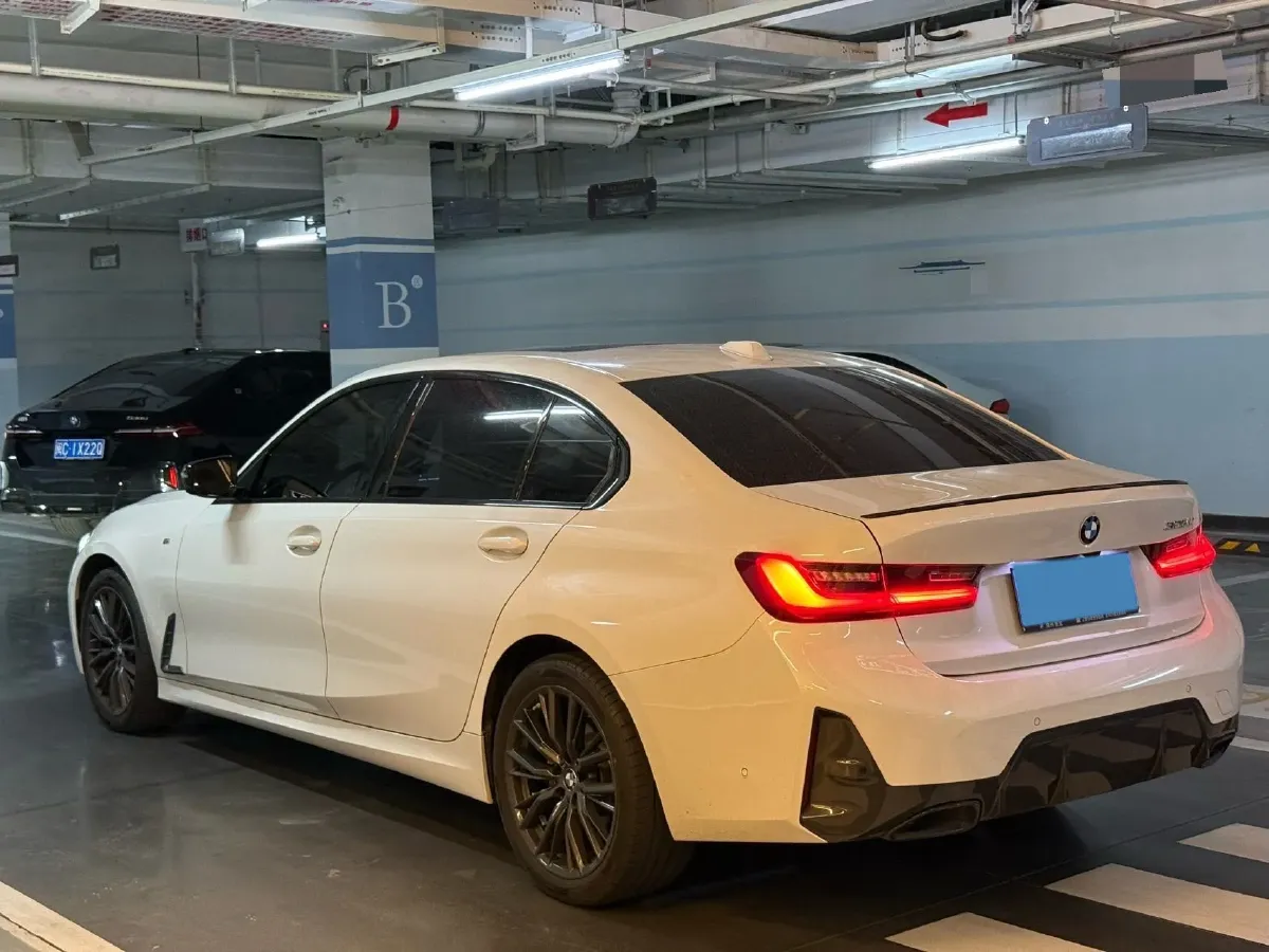 2023 BMW 3 Series 2.0T 184HP L4 8AT,autocango,china used car exporter,china ev exporter,chinese used car exporter,chinese used ev exporter