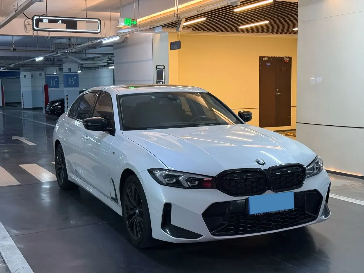 2023 BMW 3 Series 2.0T 184HP L4 8AT,autocango,china used car exporter,china ev exporter,chinese used car exporter,chinese used ev exporter