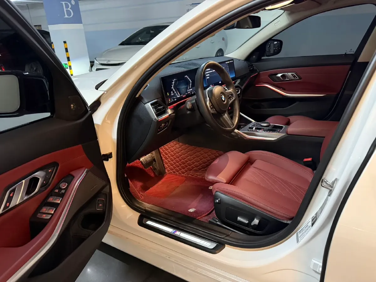 2023 BMW 3 Series 2.0T 184HP L4 8AT,autocango,china used car exporter,china ev exporter,chinese used car exporter,chinese used ev exporter