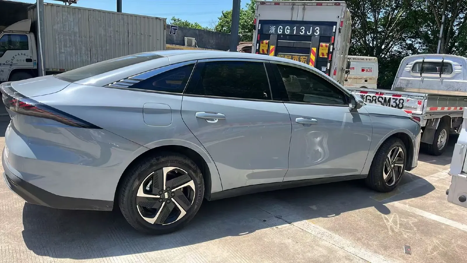2025 BYD Sea Lion 05 DM-i 1.5L 101HP L4 E-CVT PHEV 12.9KWH,autocango,china used car exporter,china ev exporter,chinese used car exporter,chinese used ev exporter
