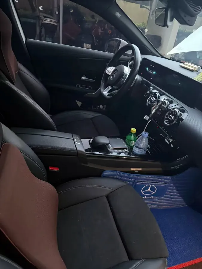 2021 Mercedes-Benz A Class 1.3T 163HP L4 7DCT,autocango,china used car exporter,china ev exporter,chinese used car exporter,chinese used ev exporter