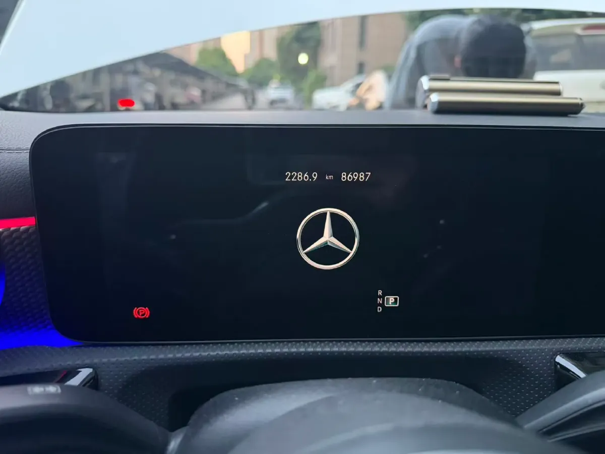 2021 Mercedes-Benz A Class 1.3T 163HP L4 7DCT,autocango,china used car exporter,china ev exporter,chinese used car exporter,chinese used ev exporter