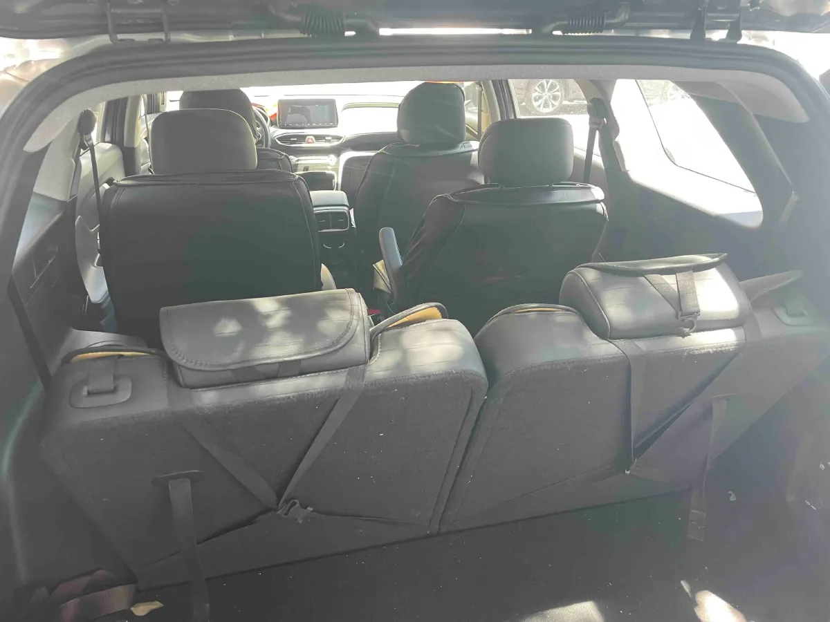 2021 Toyota RAV4 2.5L 178HP L4 E-CVT Hybrid,autocango,china used car exporter,china ev exporter,chinese used car exporter,chinese used ev exporter