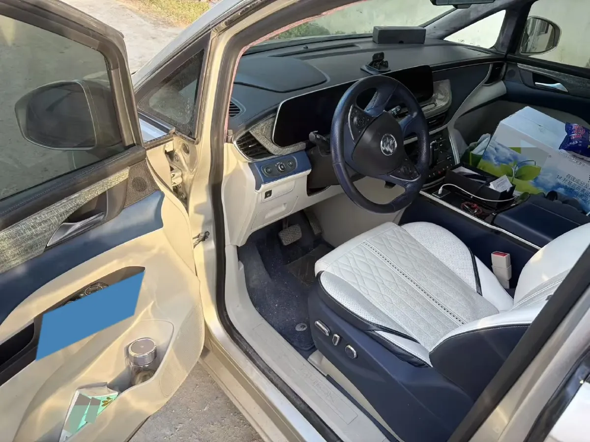 2021 Buick GL8 2.0T 237HP L4 9AT,autocango,china used car exporter,china ev exporter,chinese used car exporter,chinese used ev exporter