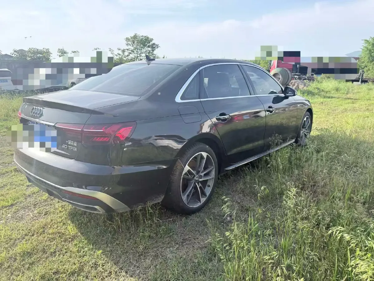 2020 Audi A4L 2.0T 190HP L4 7DCT,autocango,china used car exporter,china ev exporter,chinese used car exporter,chinese used ev exporter