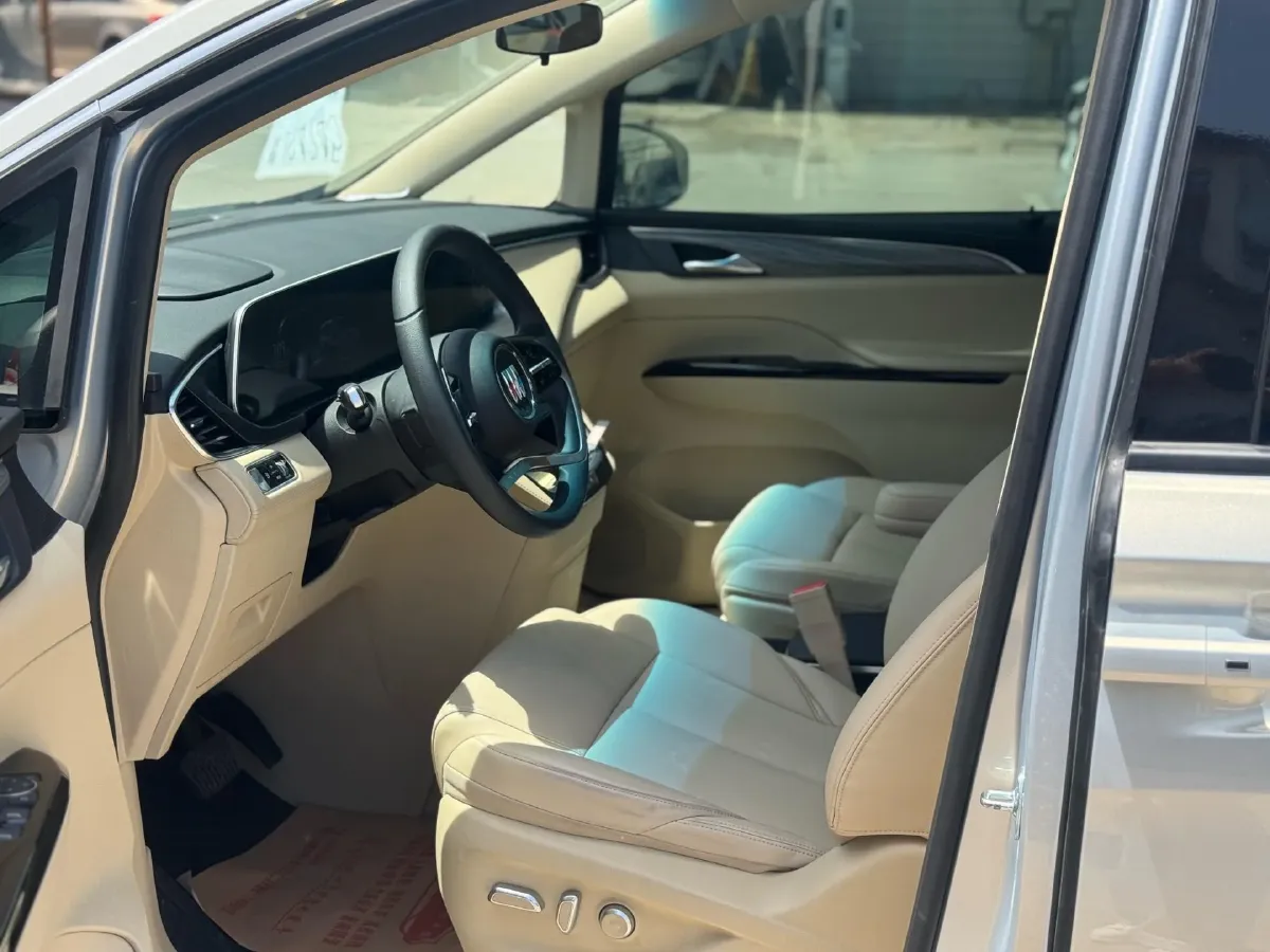 2025 Buick GL8 1.5T 180HP L4 2DHT PHEV,autocango,china used car exporter,china ev exporter,chinese used car exporter,chinese used ev exporter