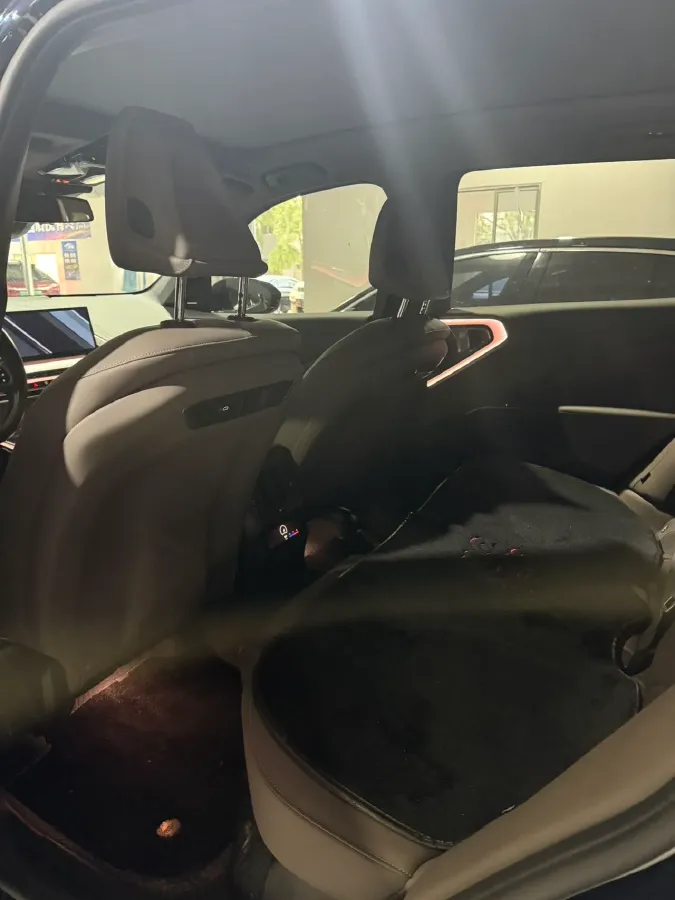 2025 BMW X3 2.0T 258HP L4 8AT,autocango,china used car exporter,china ev exporter,chinese used car exporter,chinese used ev exporter