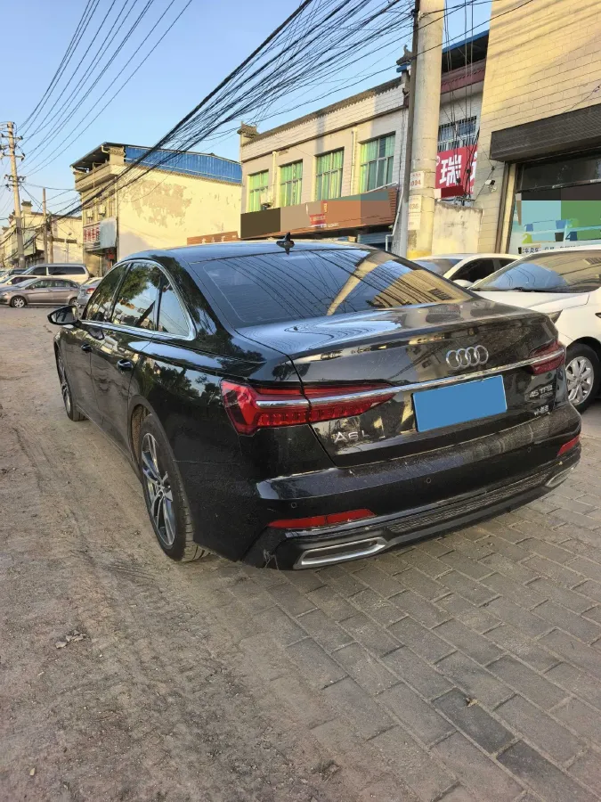 2021 Audi A6L 2.0T 190HP L4 7DCT,autocango,china used car exporter,china ev exporter,chinese used car exporter,chinese used ev exporter