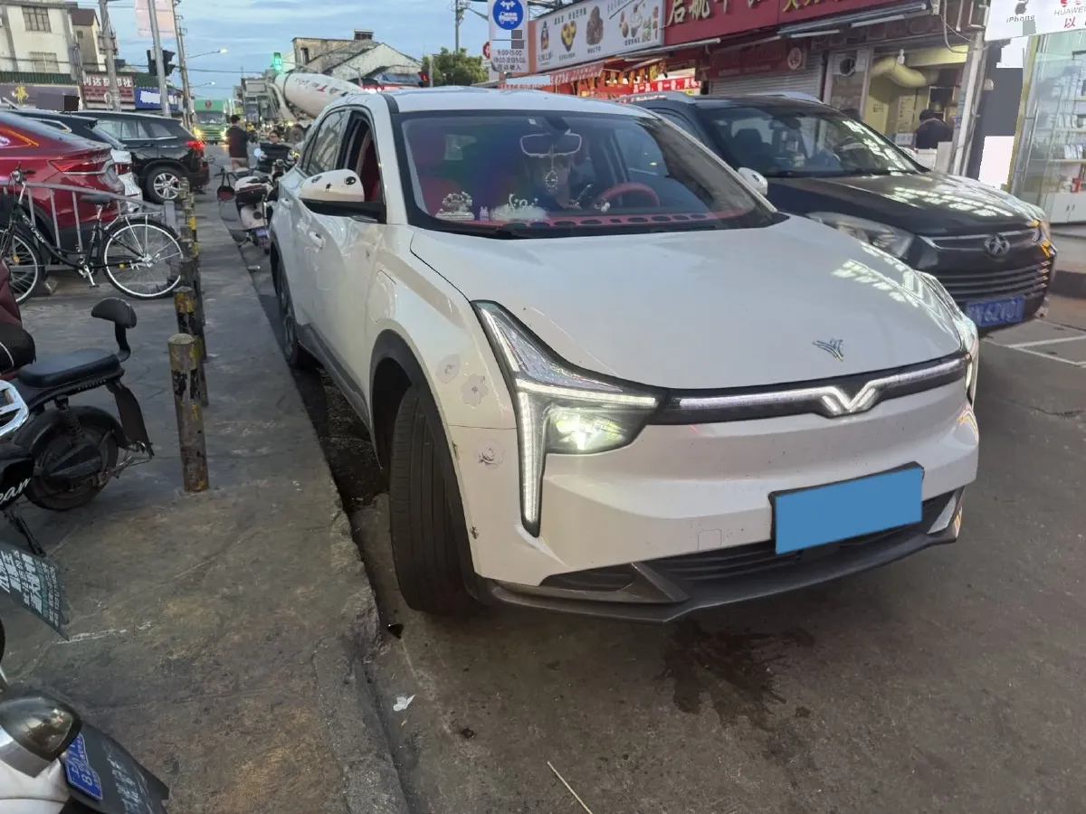 2022 MAXUS T70 2.0T 163HP L4 6AT,autocango,china used car exporter,china ev exporter,chinese used car exporter,chinese used ev exporter