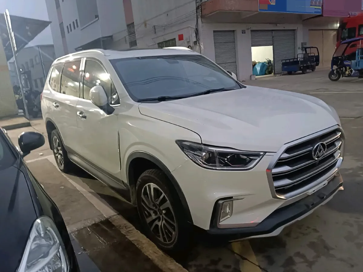 2017 MAXUS D90 2.0T 224HP L4 6AT,autocango,china used car exporter,china ev exporter,chinese used car exporter,chinese used ev exporter