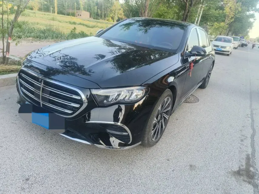 2025 Mercedes-Benz E Class 2.0T 258HP L4 9AT,autocango,china used car exporter,china ev exporter,chinese used car exporter,chinese used ev exporter