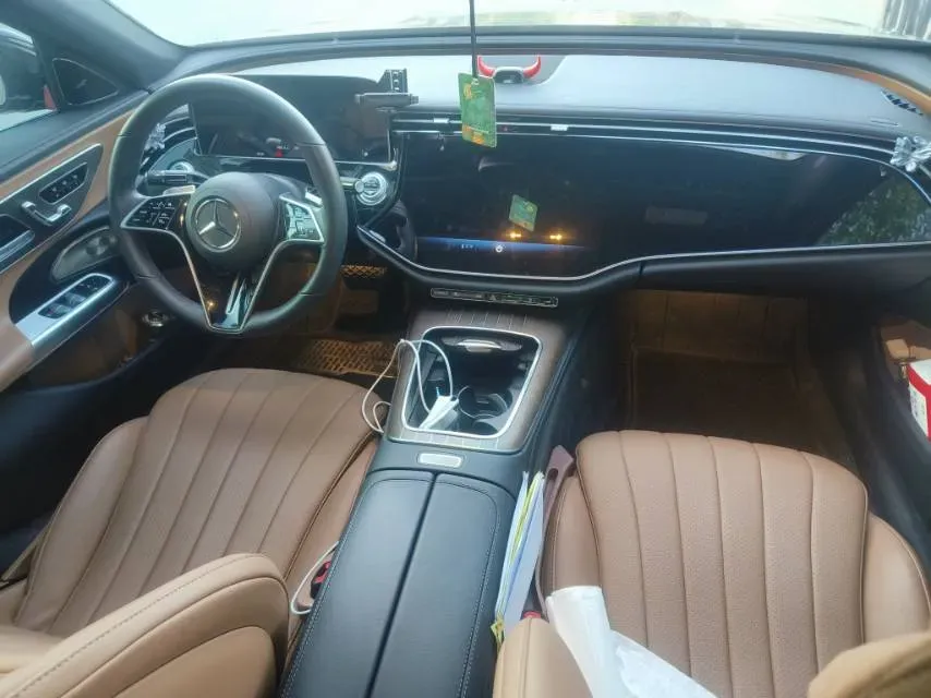 2025 Mercedes-Benz E Class 2.0T 258HP L4 9AT,autocango,china used car exporter,china ev exporter,chinese used car exporter,chinese used ev exporter
