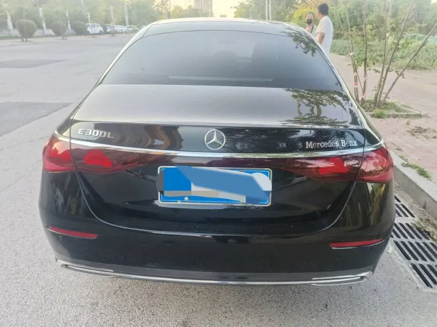 2025 Mercedes-Benz E Class 2.0T 258HP L4 9AT,autocango,china used car exporter,china ev exporter,chinese used car exporter,chinese used ev exporter