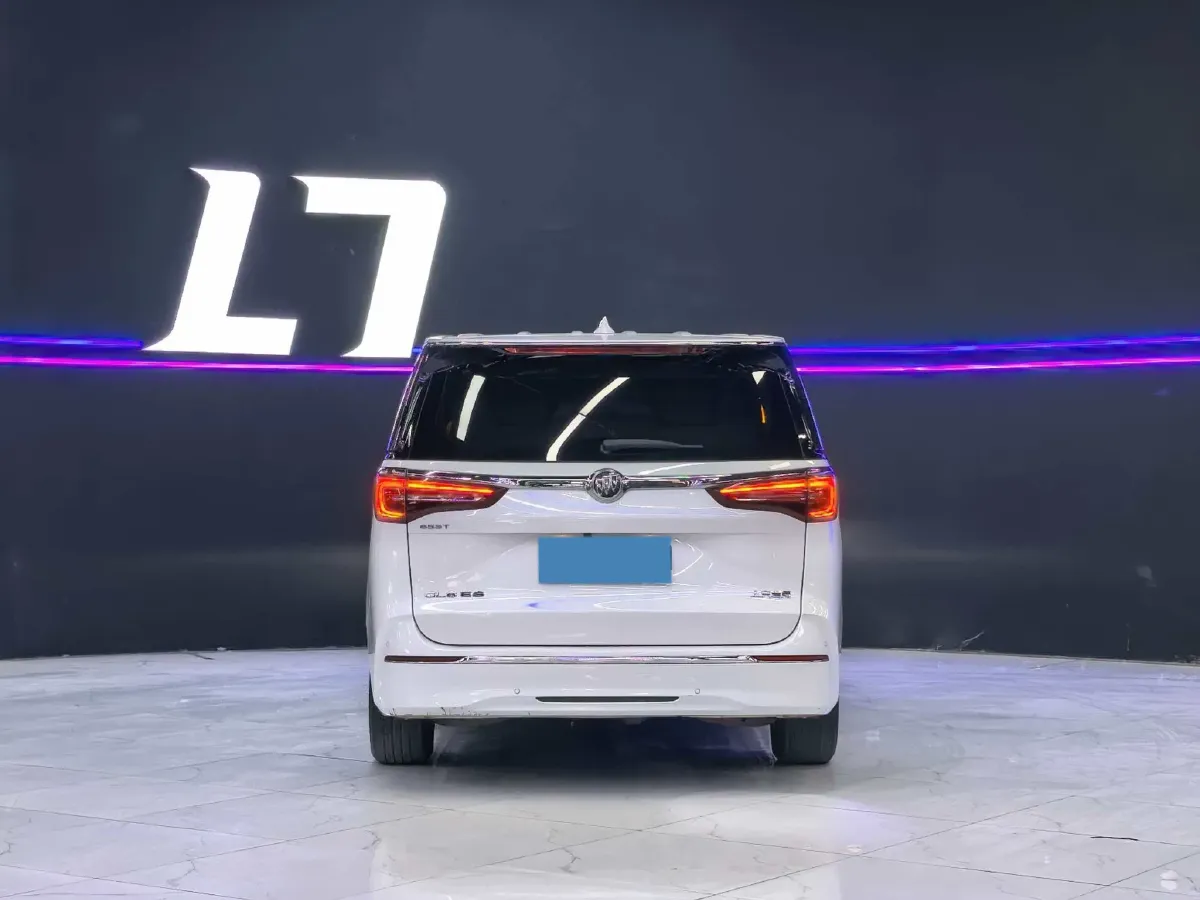 2020 Buick GL8 2.0T 237HP L4 9AT,autocango,china used car exporter,china ev exporter,chinese used car exporter,chinese used ev exporter