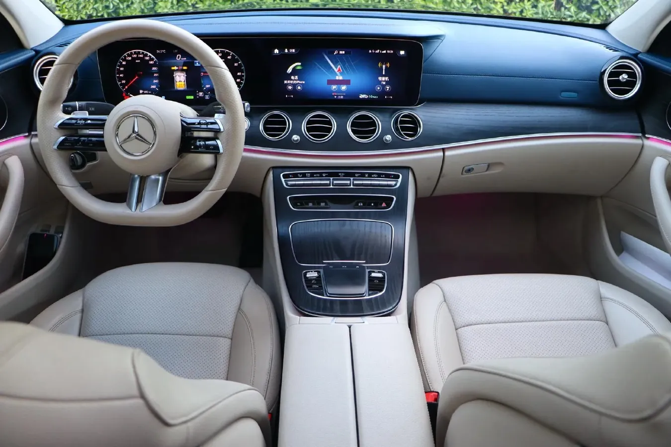2022 Mercedes-Benz E Class 2.0T 211HP L4 9AT PHEV 25.4KWH,autocango,china used car exporter,china ev exporter,chinese used car exporter,chinese used ev exporter