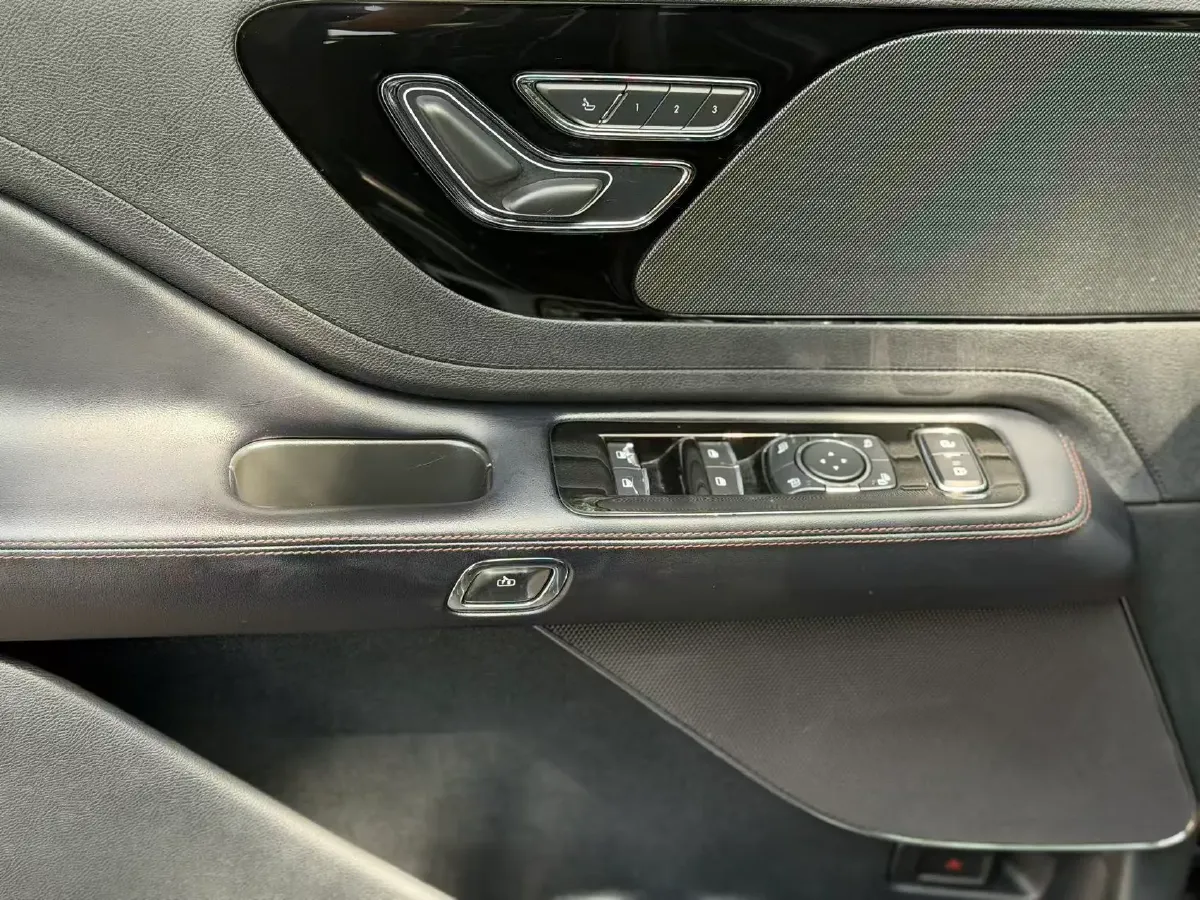 2021 Lincoln Aviator 3.0T 355HP V6 10AT,autocango,china used car exporter,china ev exporter,chinese used car exporter,chinese used ev exporter
