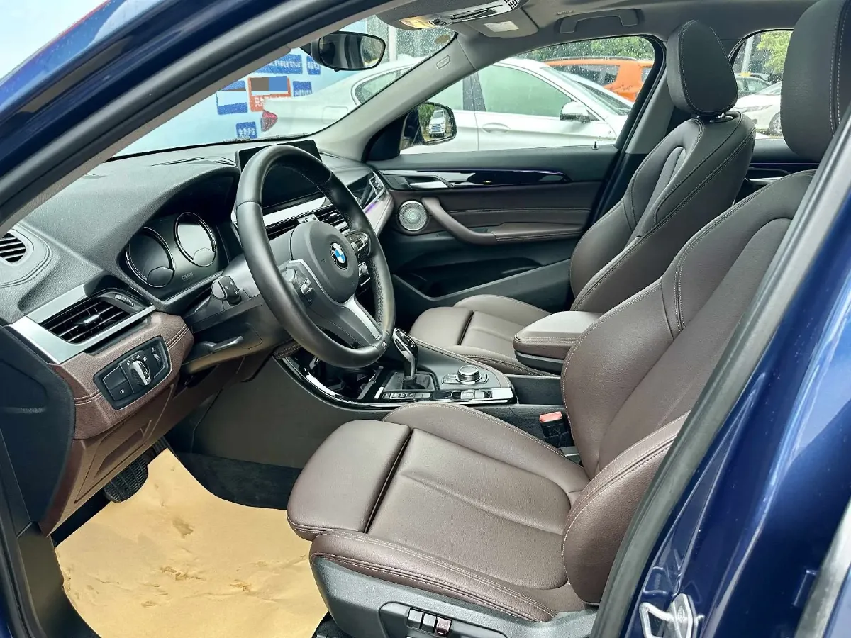 2022 BMW X2 2.0T 192HP L4 7DCT,autocango,china used car exporter,china ev exporter,chinese used car exporter,chinese used ev exporter