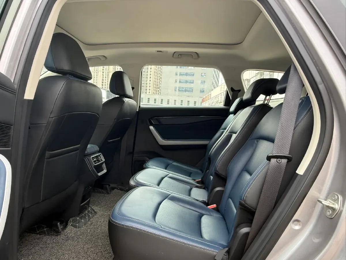 2023 Livan 9 BEV 66.57KWH,autocango,china used car exporter,china ev exporter,chinese used car exporter,chinese used ev exporter