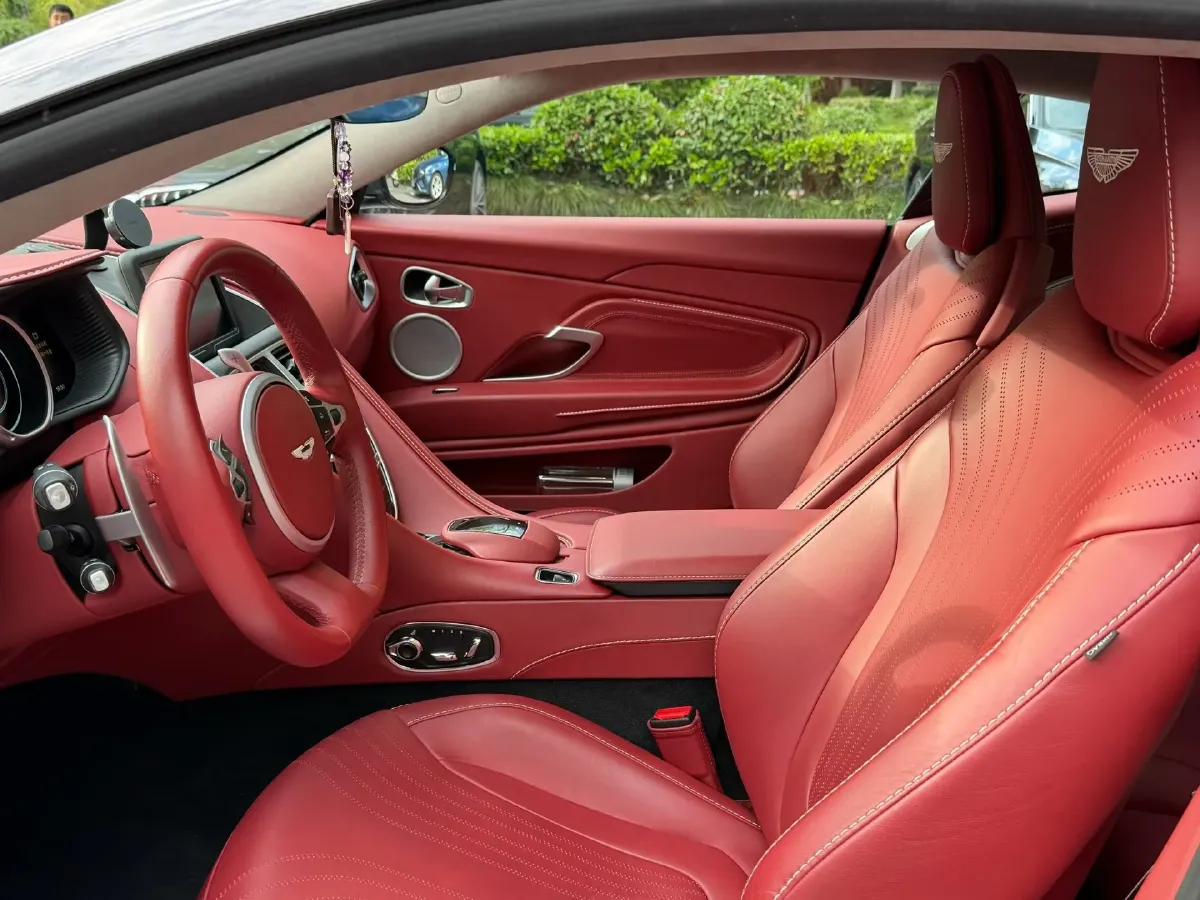 2020 Aston Martin DB11 4.0T 510HP V8 8AT,autocango,china used car exporter,china ev exporter,chinese used car exporter,chinese used ev exporter