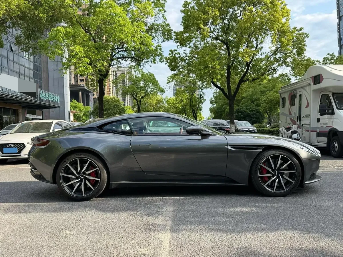 2020 Aston Martin DB11 4.0T 510HP V8 8AT,autocango,china used car exporter,china ev exporter,chinese used car exporter,chinese used ev exporter