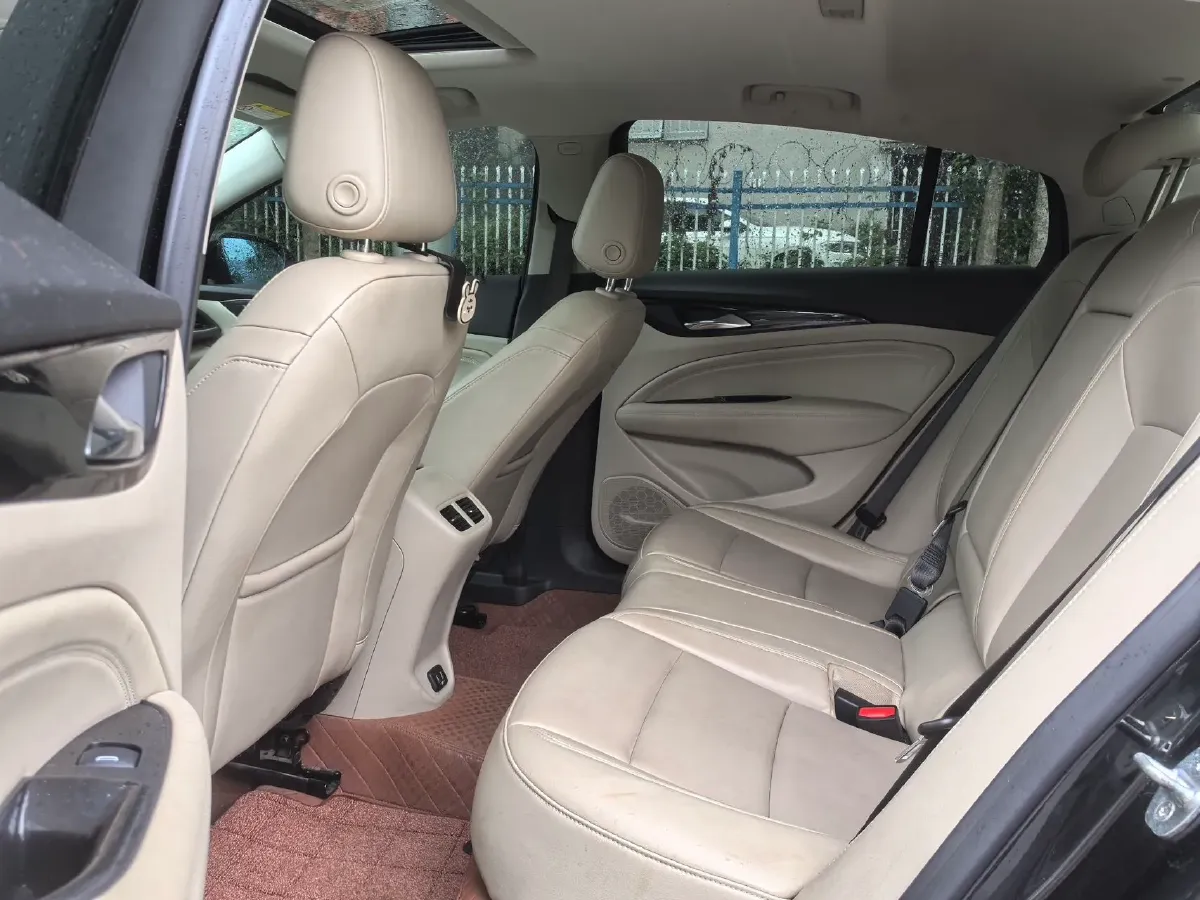 2020 Buick Regal 1.5T 169HP L4 9AT,autocango,china used car exporter,china ev exporter,chinese used car exporter,chinese used ev exporter