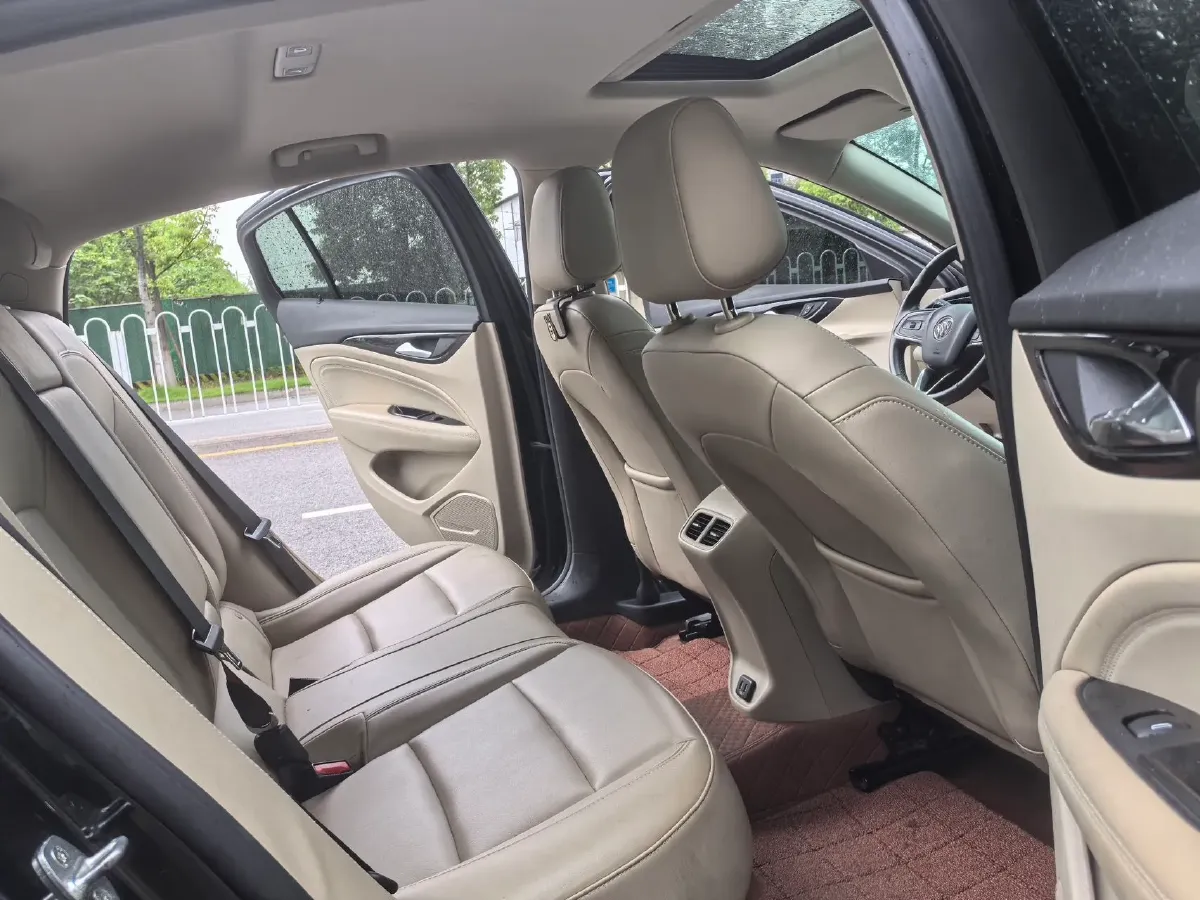 2020 Buick Regal 1.5T 169HP L4 9AT,autocango,china used car exporter,china ev exporter,chinese used car exporter,chinese used ev exporter