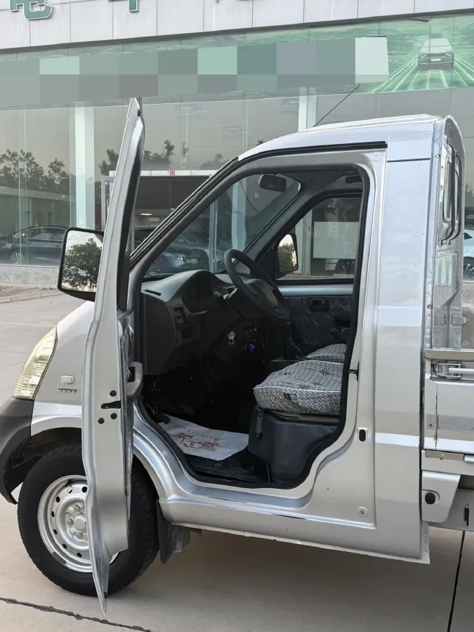 2020 WuLing RongGuang Mini Truck 1.5L 99HP L4 5MT,autocango,china used car exporter,china ev exporter,chinese used car exporter,chinese used ev exporter