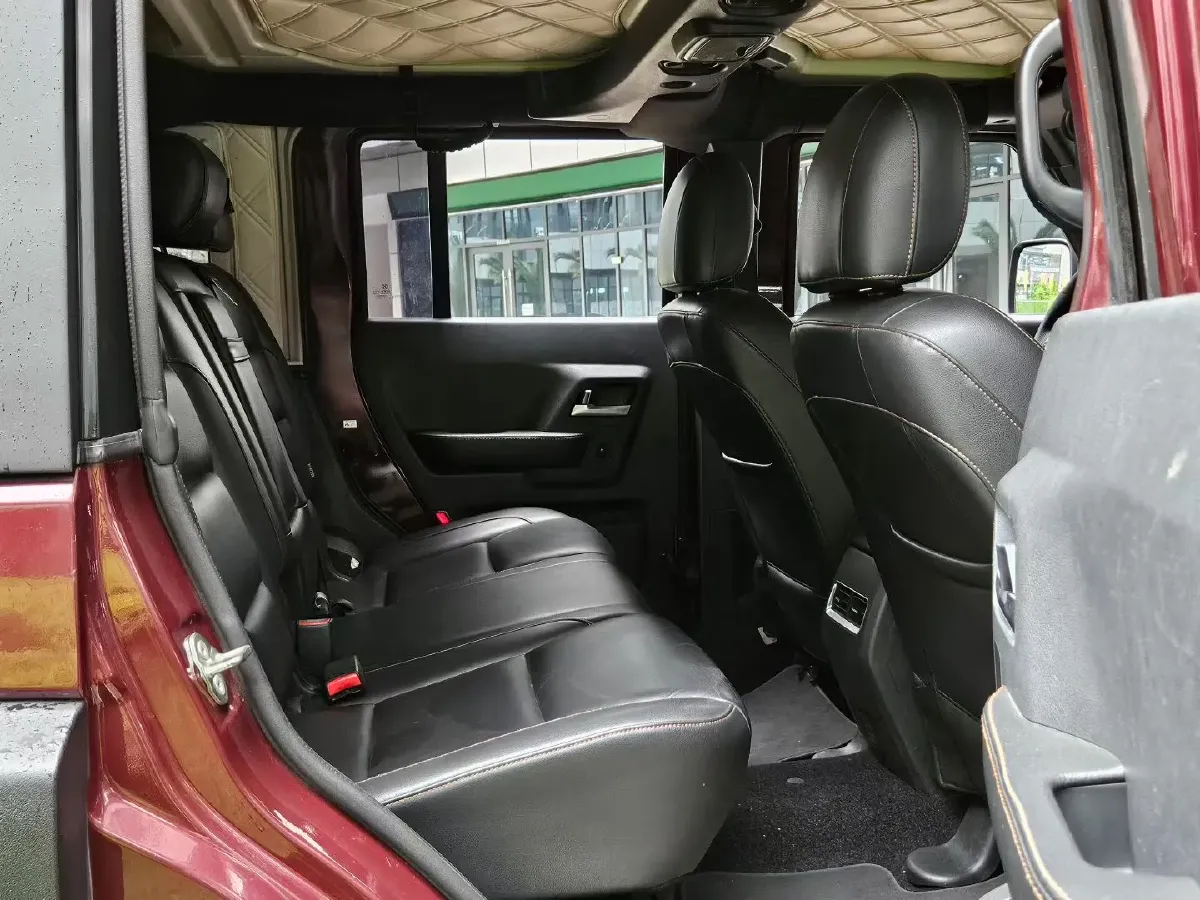 2016 Beijing BJ40 2.3T 250HP L4 6AT,autocango,china used car exporter,china ev exporter,chinese used car exporter,chinese used ev exporter
