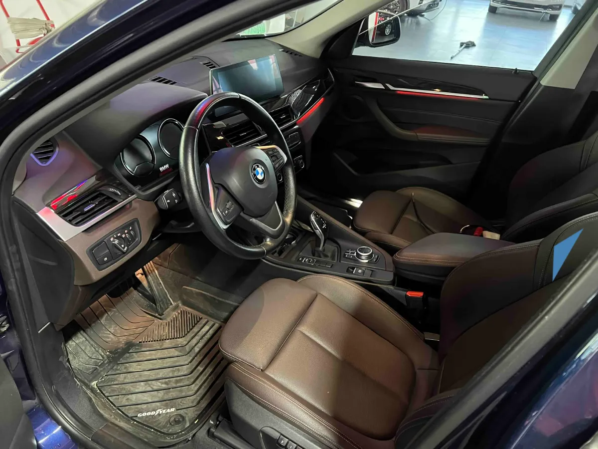 2020 BMW X1 2.0T 192HP L4 7DCT,autocango,china used car exporter,china ev exporter,chinese used car exporter,chinese used ev exporter