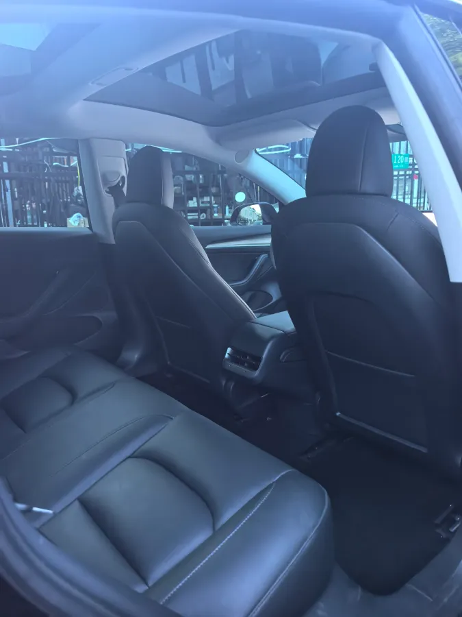 2021 Tesla Model 3 BEV 55KWH,autocango,china used car exporter,china ev exporter,chinese used car exporter,chinese used ev exporter