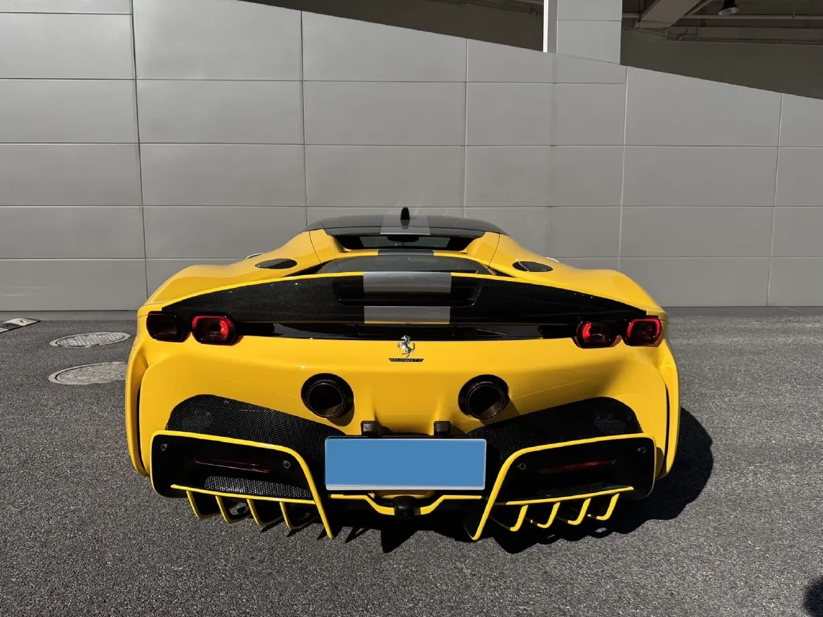 2020 Ferrari SF90 3.9T 781HP V8 8DCT PHEV 7.9KWH,autocango,china used car exporter,china ev exporter,chinese used car exporter,chinese used ev exporter